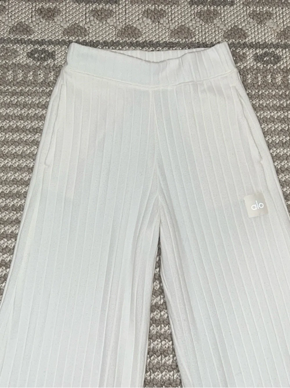 ALO Take Comfort Rib Wide Leg Pants in Cream